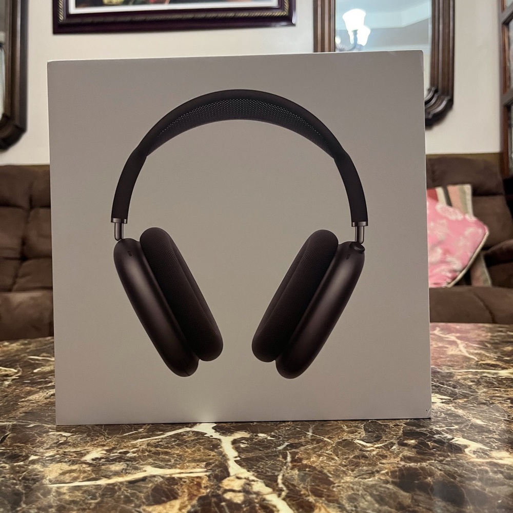 Apple AirPods Max Space Grey